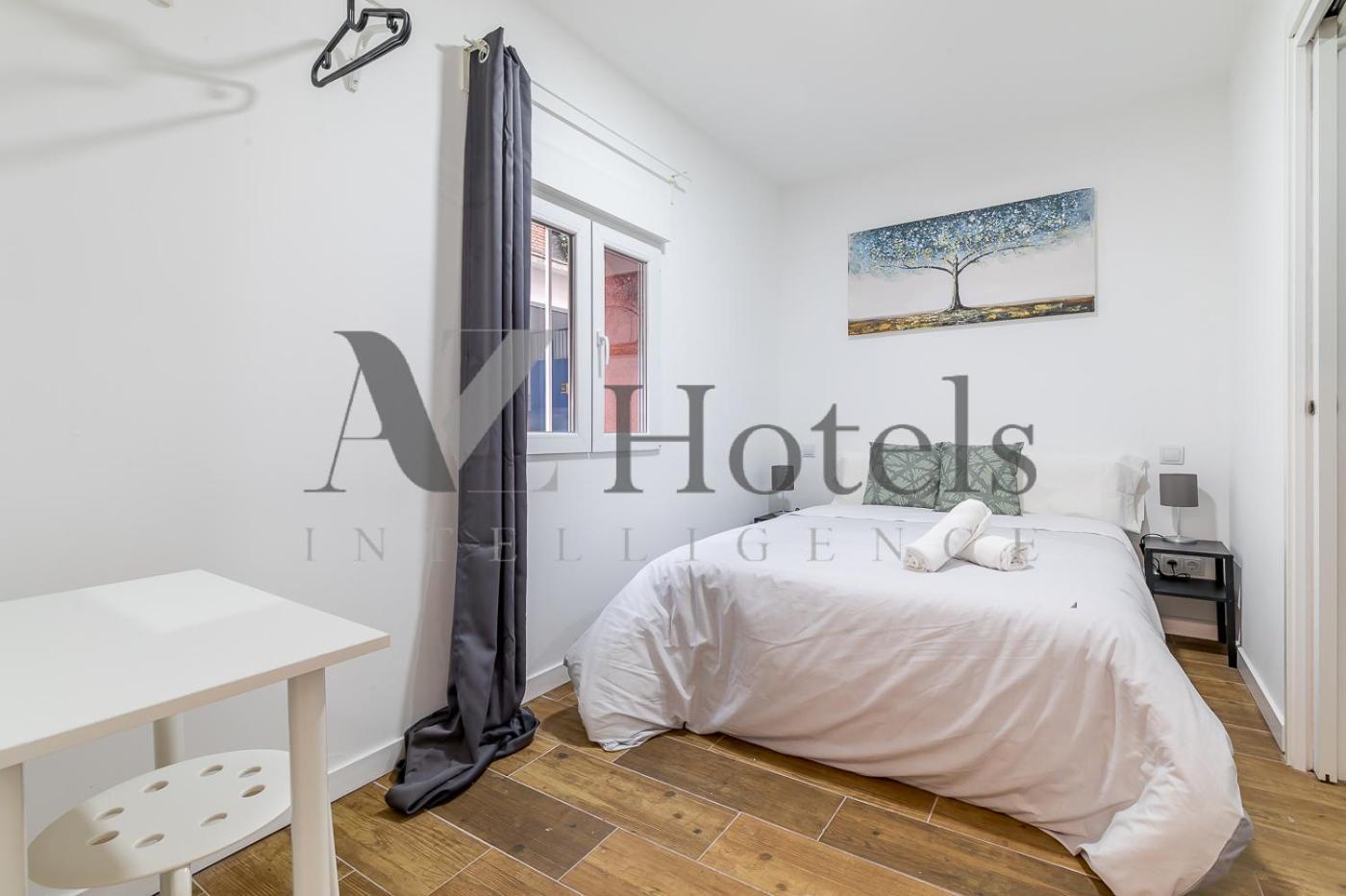 Ayz Luis Cabrera-Auto Check-In Property Мадрид Экстерьер фото